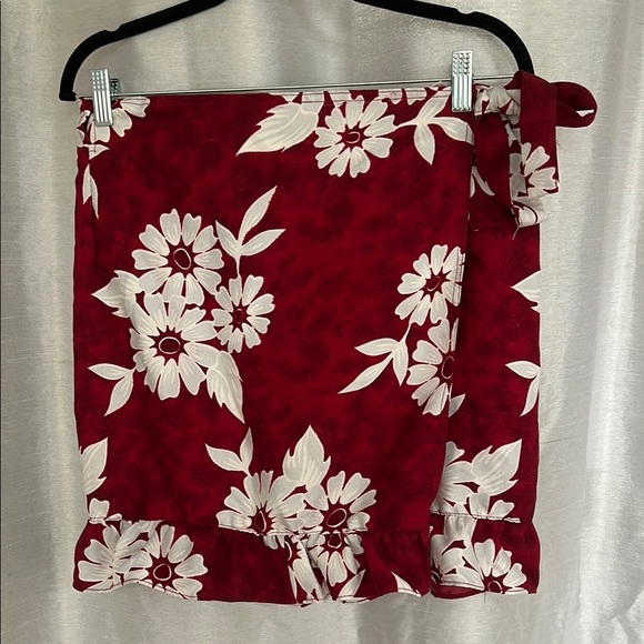 Vintage Hawaiian Floral Wrap Skirt - Picture 1 of 6